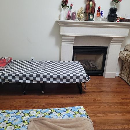 Extended Stays Home Маркем Екстер'єр фото